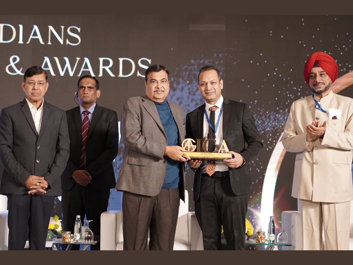 Renowned Vascular Surgeon Dr. Ravul Jindal Receives Prestigious 'Vascular Surgeon of the Year' Award from Shri Nitin Gadkari at GICA 2023